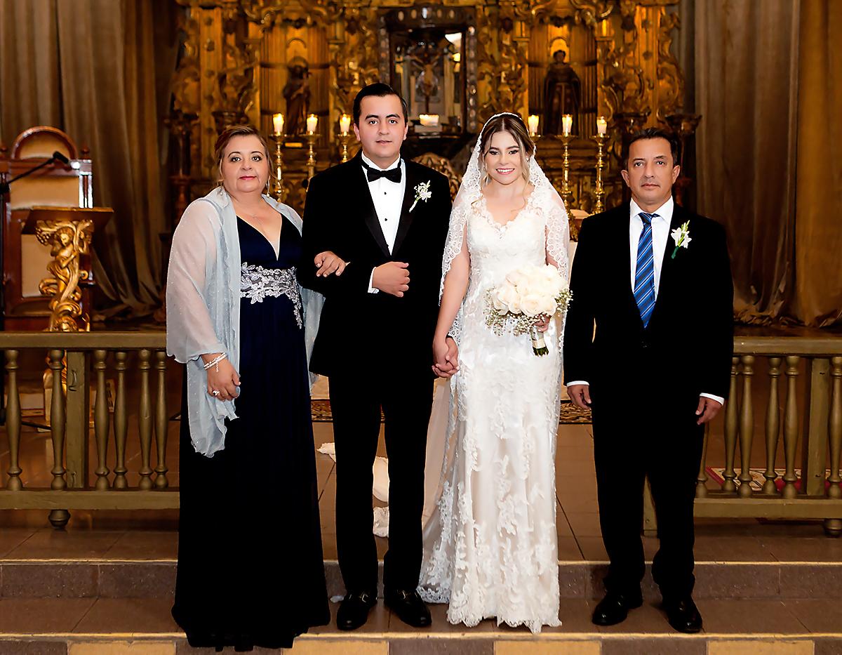 Dora Díaz, Orlando Cantarero, Gypsy Galindo y Orlando Tosta. 