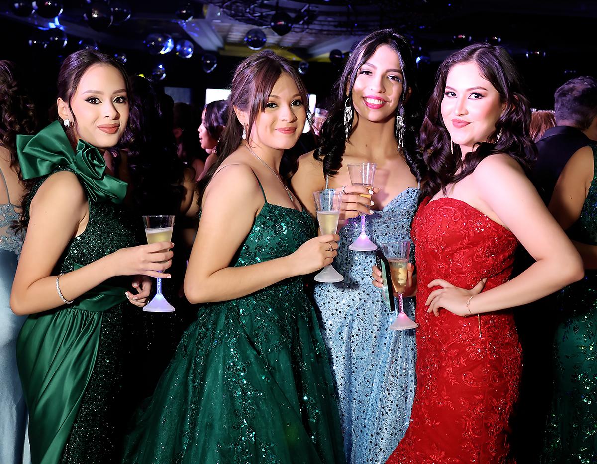 Fiesta de la prom 2025 de Dowal School