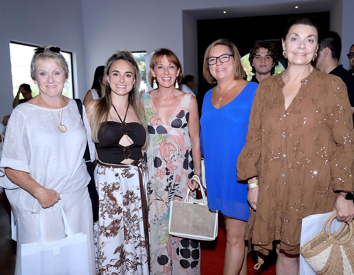 Los invitados al Roatán Fashion Show 2025