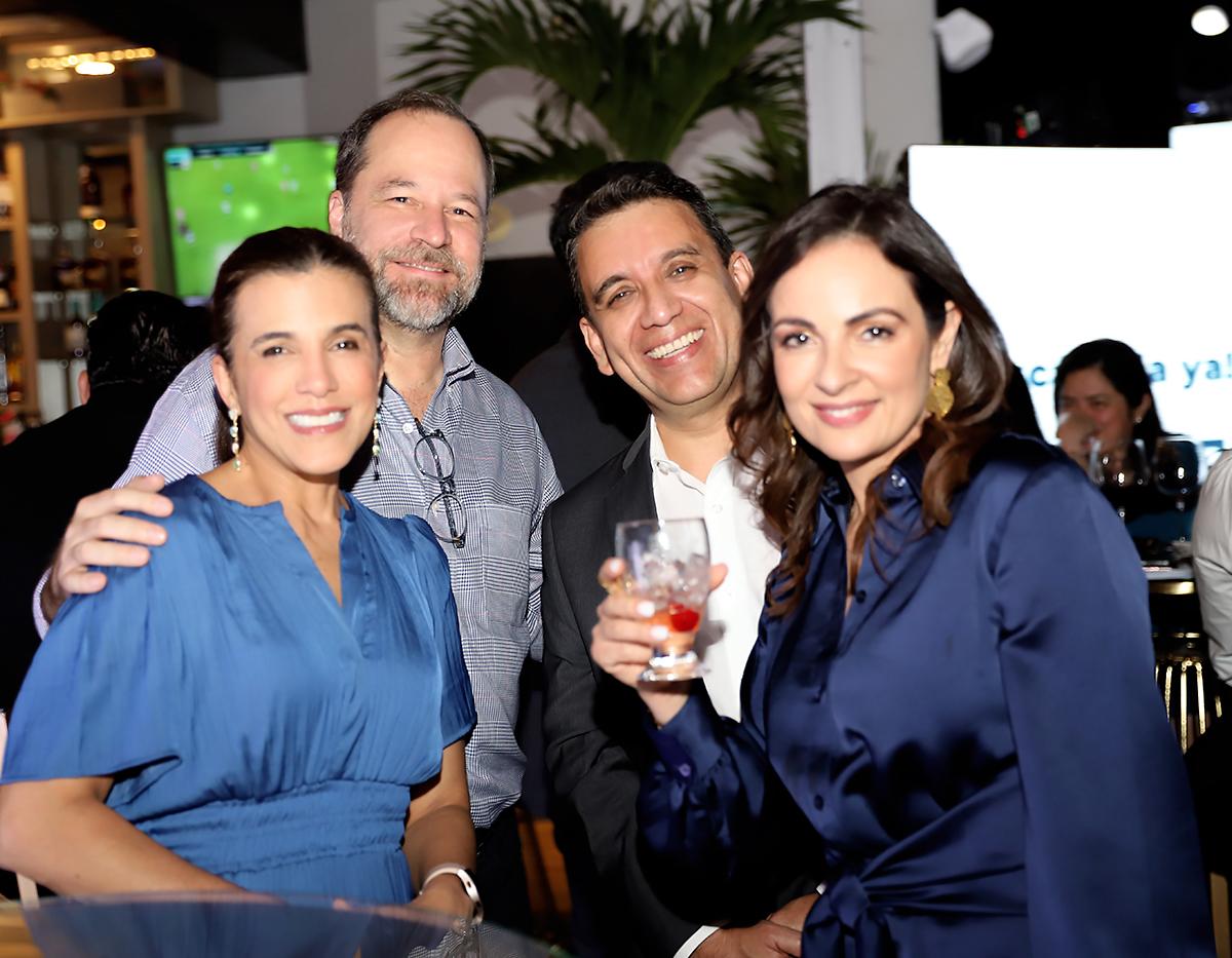 La banca digital dio un paso adelante. En un evento donde la innovación fue la protagonista, Banco Cuscatlán presentó su nueva app, diseñada para ofrecer una experiencia más rápida, segura y accesible. Con demostraciones en vivo y la presencia de clientes y aliados estratégicos, el lanzamiento marcó el inicio de una nueva era en la gestión financiera. ¡Ahora tu banco va contigo a todas partes!