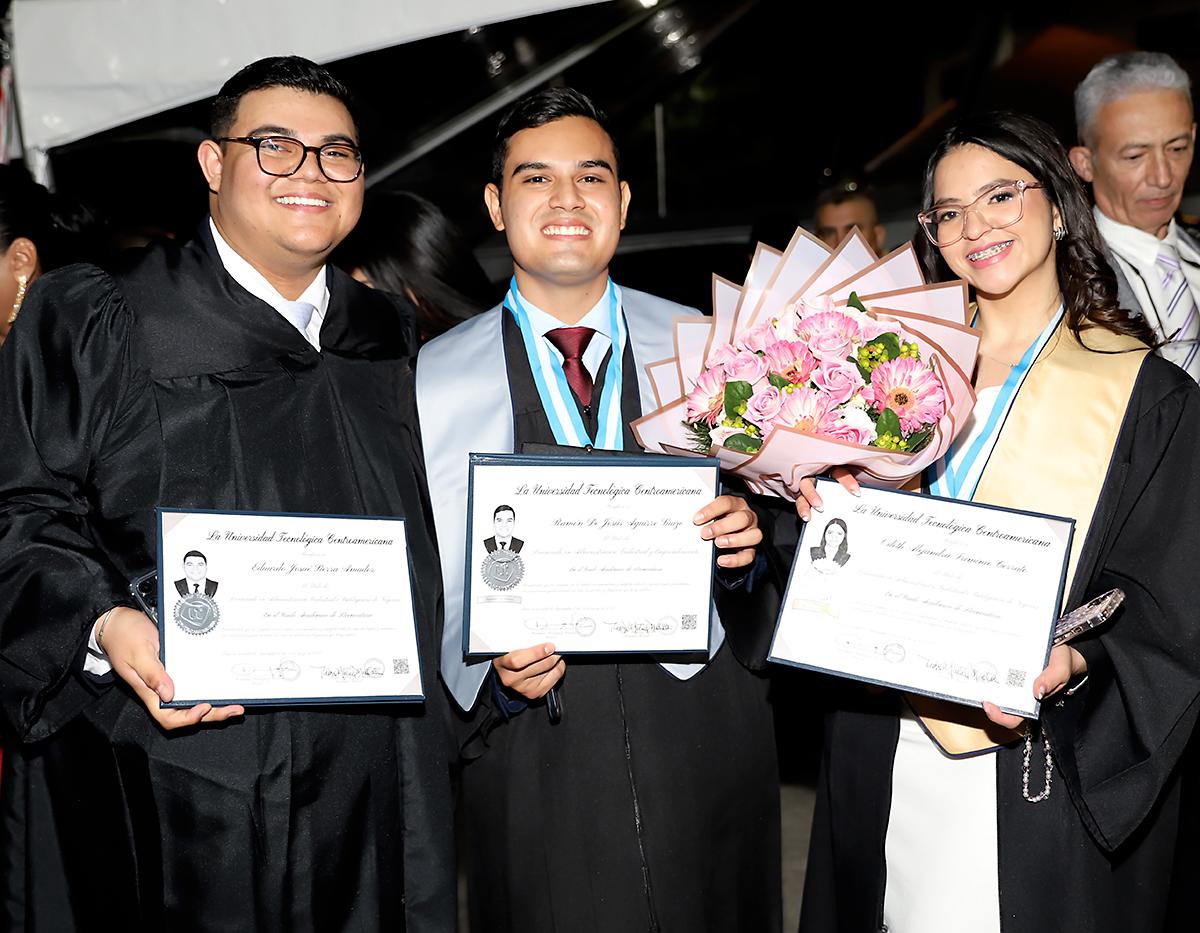 Graduaciones de Pregrado de UNITEC TGU 2025