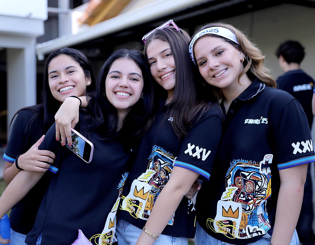 María José Aguilar, Sury Cruz, Sophie Fajardo y Antonella Pérez.