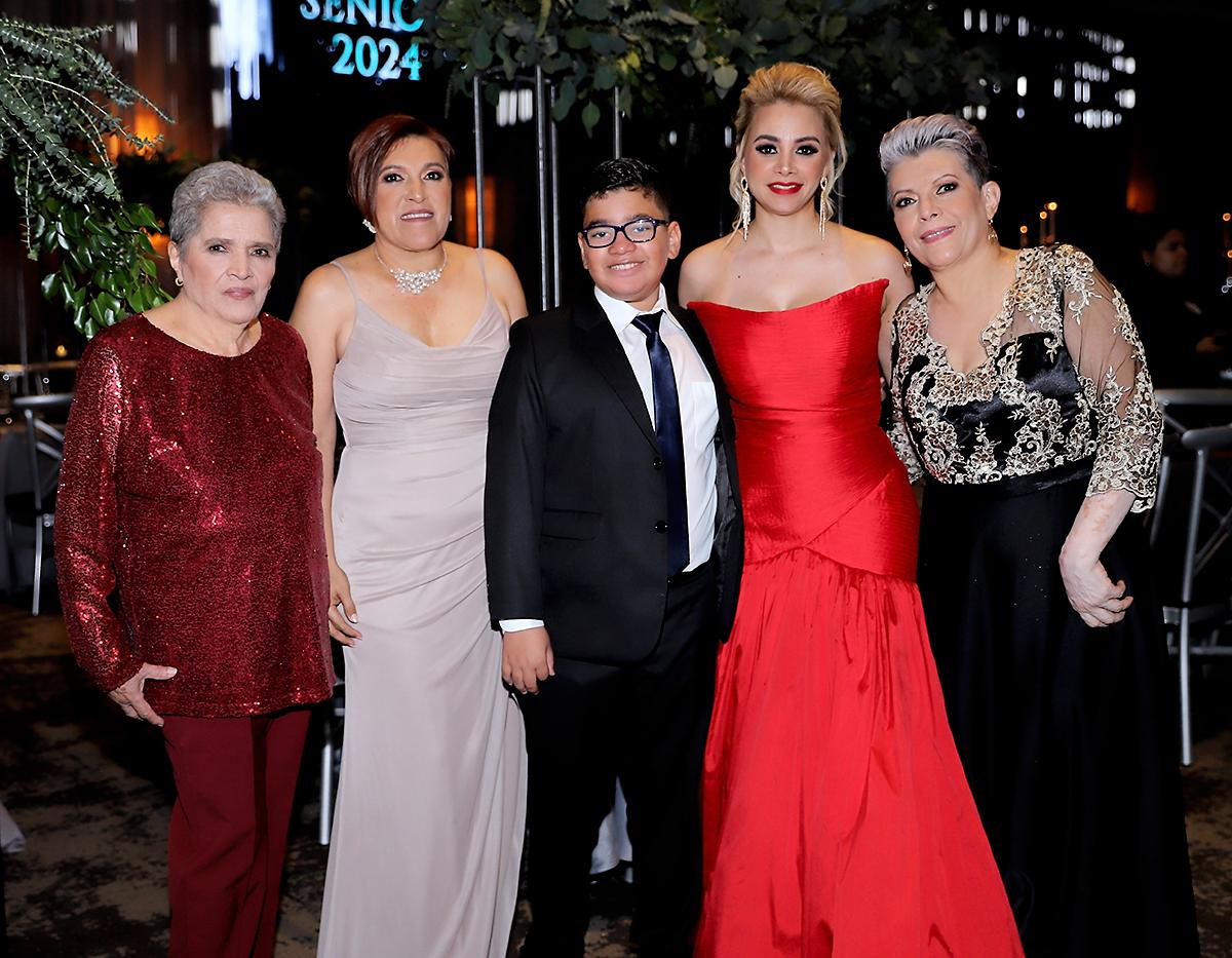 Fiesta de la prom 2024 de Antares y Aldebarán