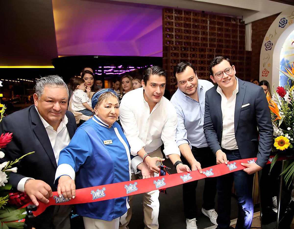 El Pinche inaugura segundo restaurante en Tegucigalpa