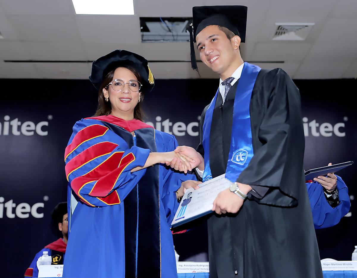 Graduaciones de postgrado UNITEC 2023