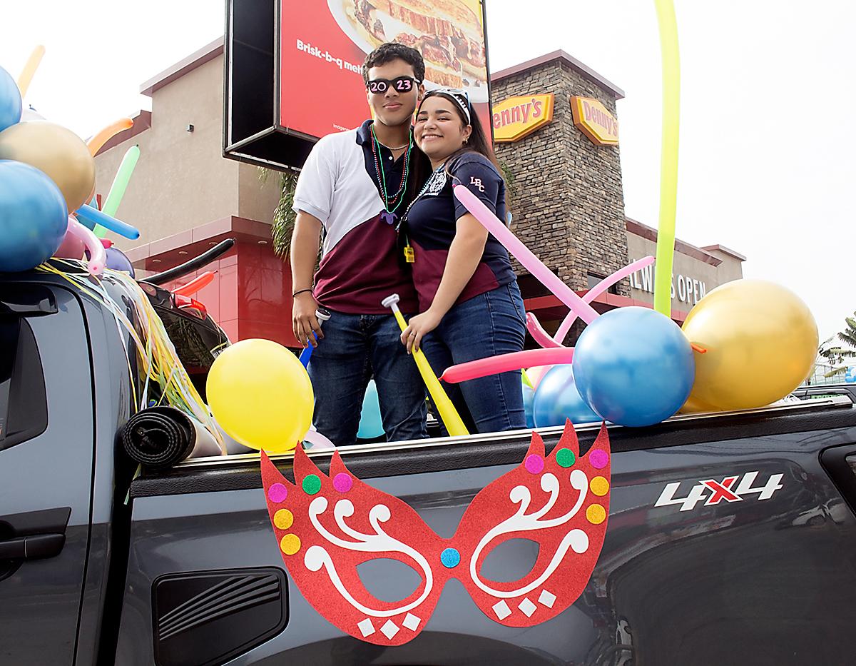Diego Lemus y Erika Martínez.