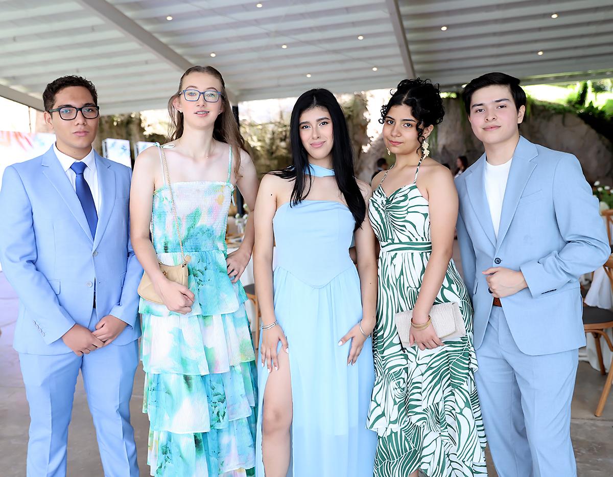 Ángel García, Arianna Venturello, Alejandra Casco, María Celeste Verdial y Pedro Girón. Ángel García, Arianna Venturello, Alejandra Casco, María Celeste Verdial y Pedro Girón.