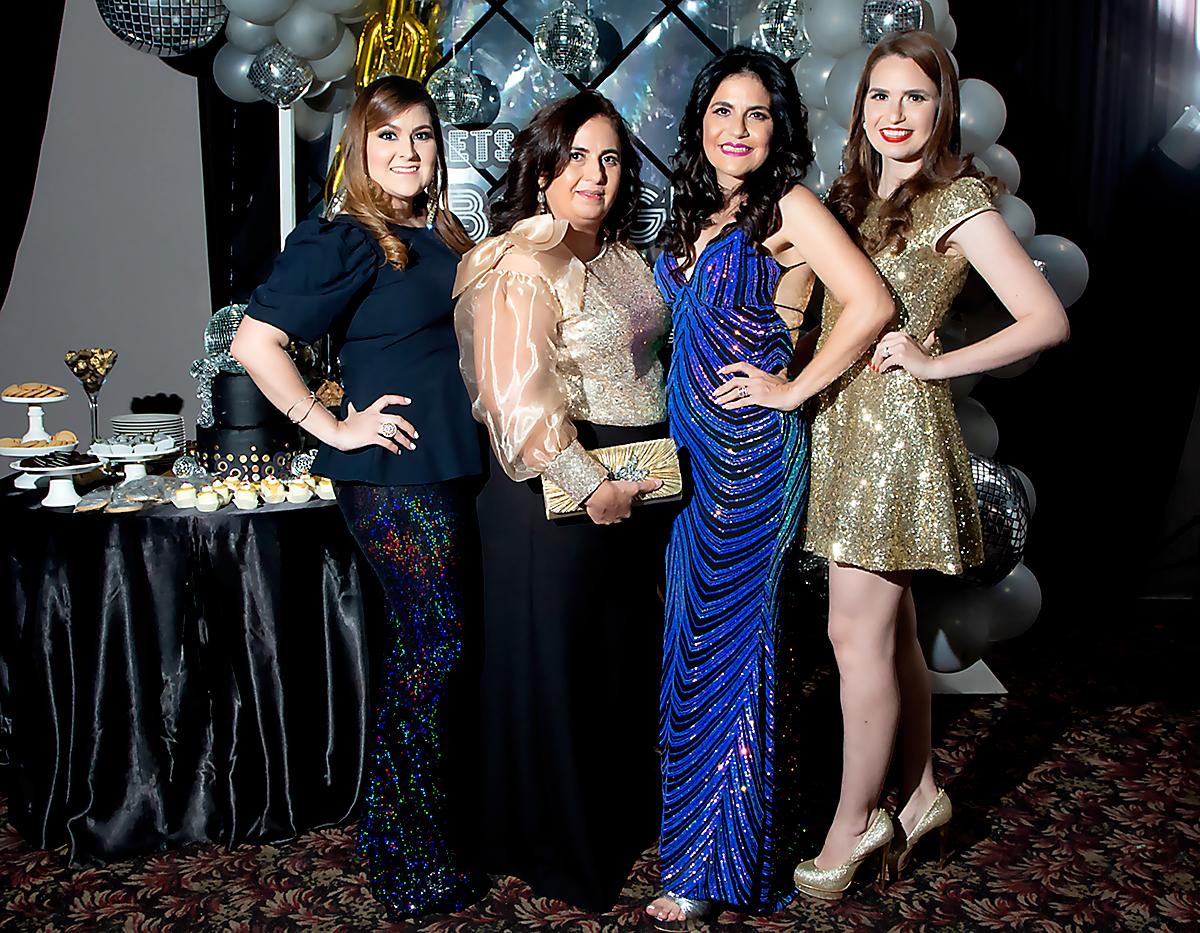 Daniela Mejía, Rosa María Kattán, la cumpleañera Claudia Kattán de Jordán y Paola Kattán-Martínez.