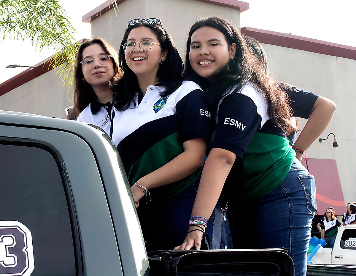 Montserrat Rápalo, Mariana Medrano y Andrea Kilgore.