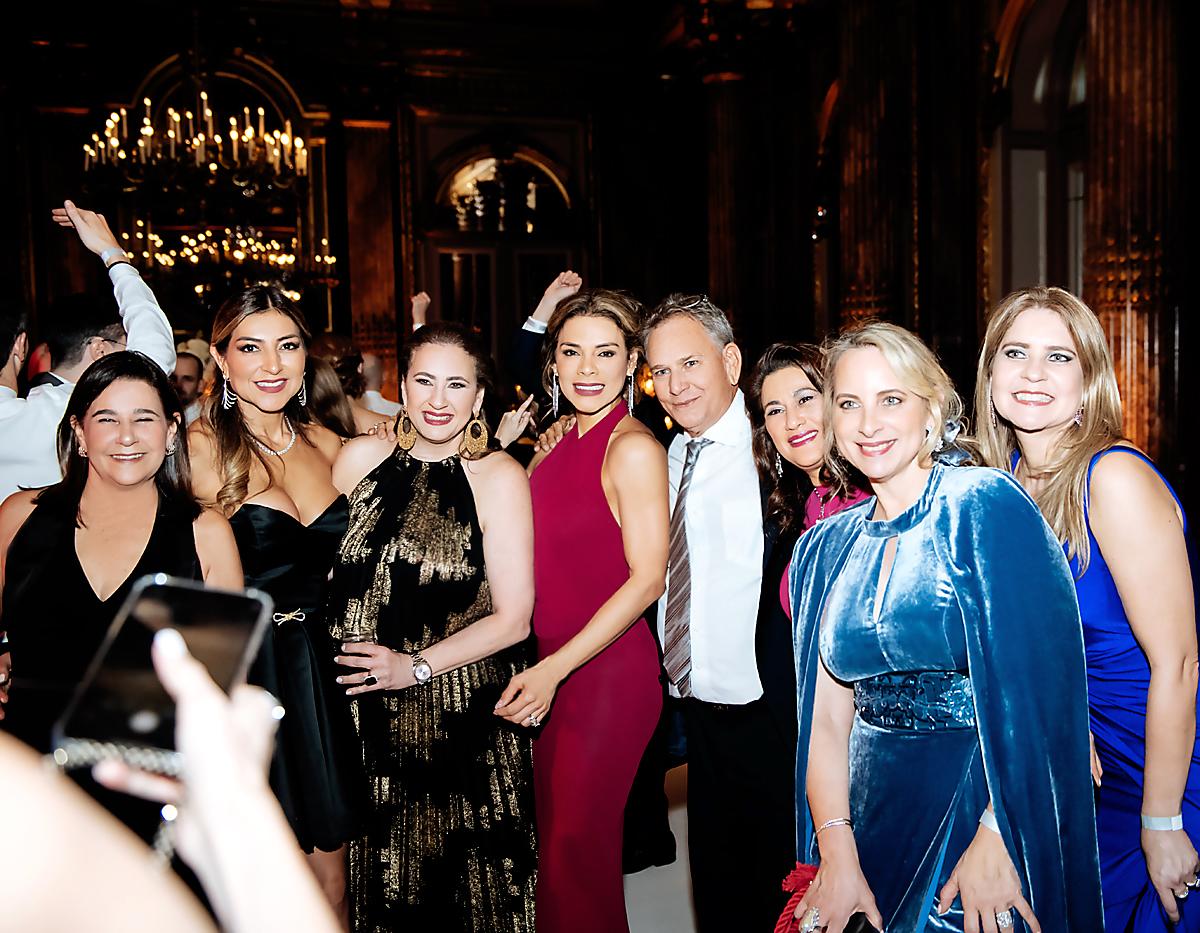 Maritza Pineda, Ericka Morales, Fanny Hawit, Biana Ictech, Pineda, Paty Salem, Maria Edith Vitanza y Marisol Salgado.