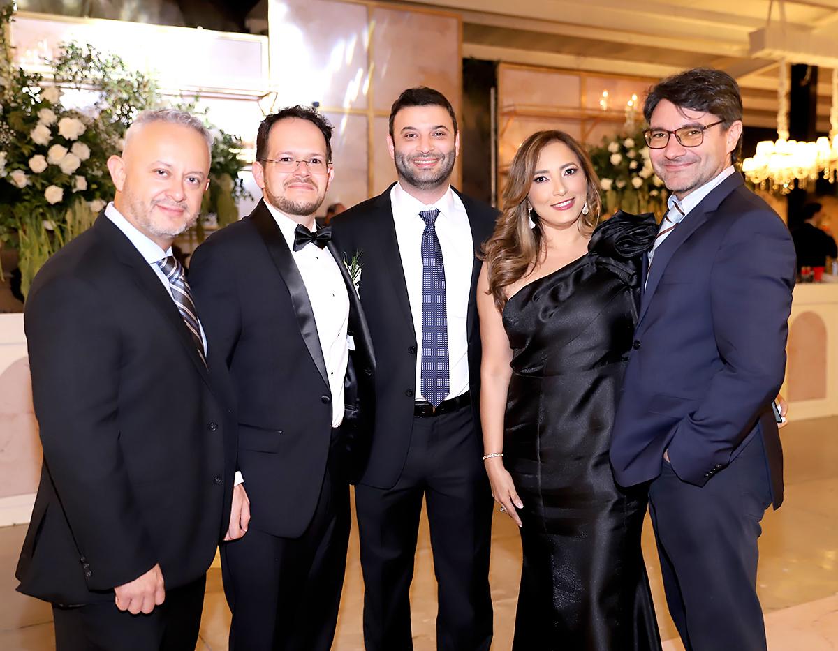 La boda de Iván Wolozny y Jacqueline Bográn
