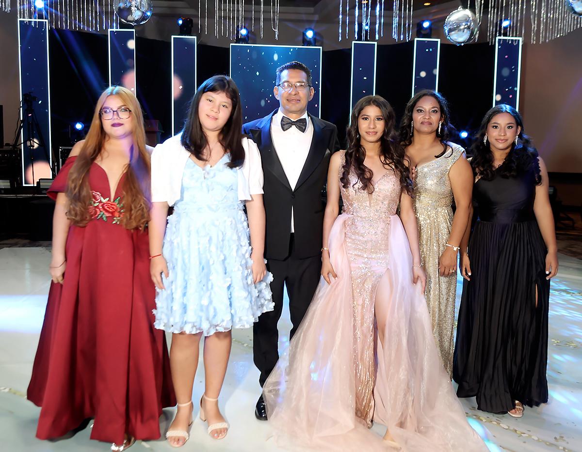 Fiesta de la prom 2025 de Intercontinental School