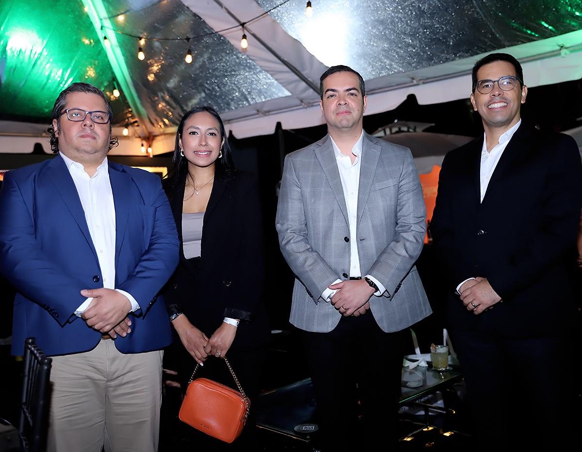 Geovanny Herrara, Martha Medina, Guillermo Fúnes y Wilfredo Morazán.