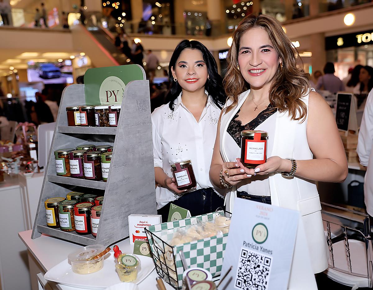Astrid García y Patricia Yanes.