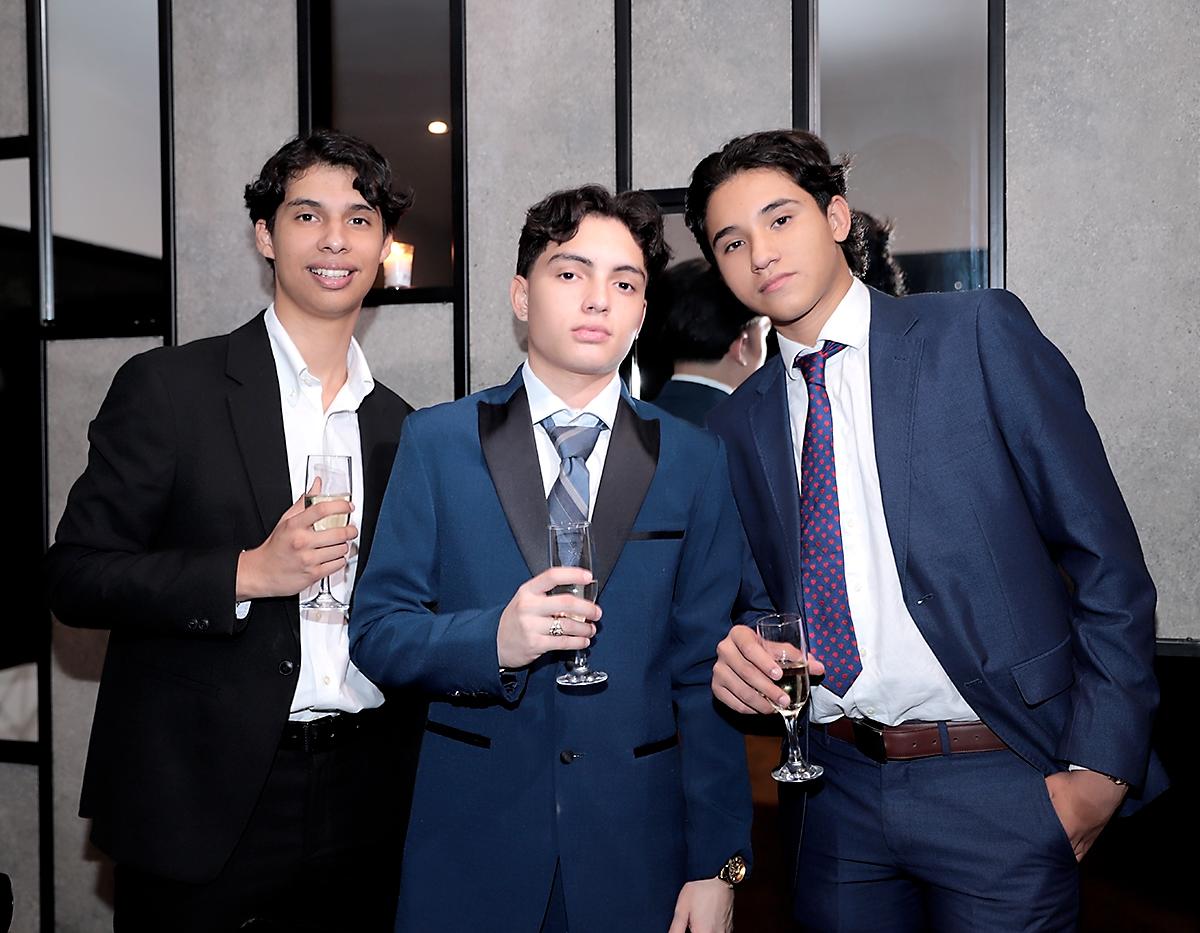 Juan José Gómez, Christian Midence Y Sebastián Cáceres.