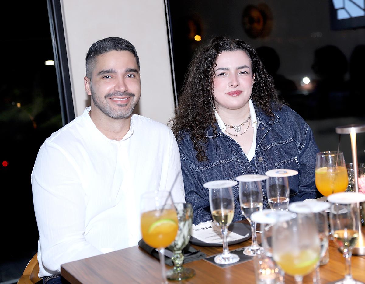 Leo Lacayo y Verónica Arguello.