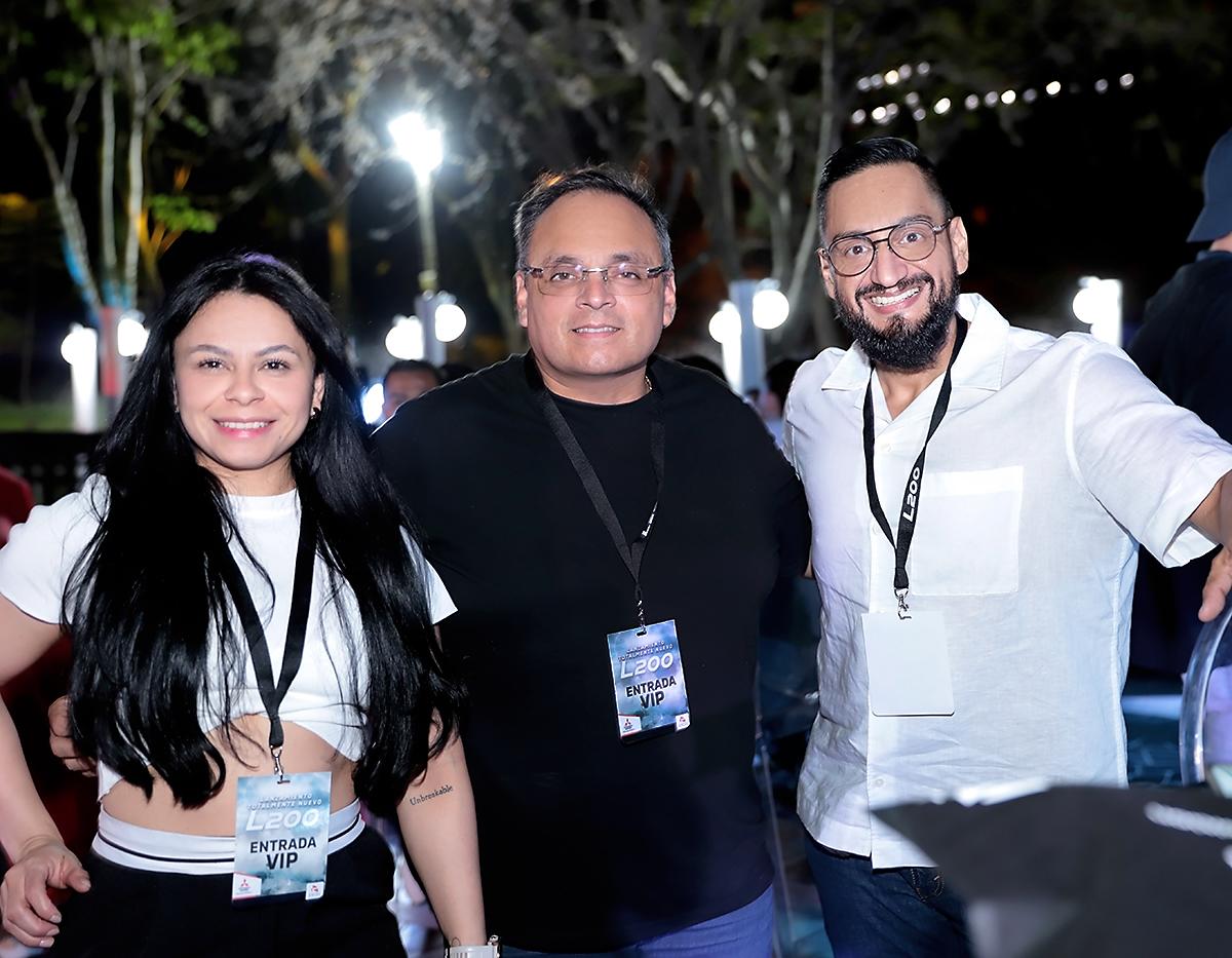 Wendy Castillo, Juan Carlos Cuéllar y Jorge Torres.