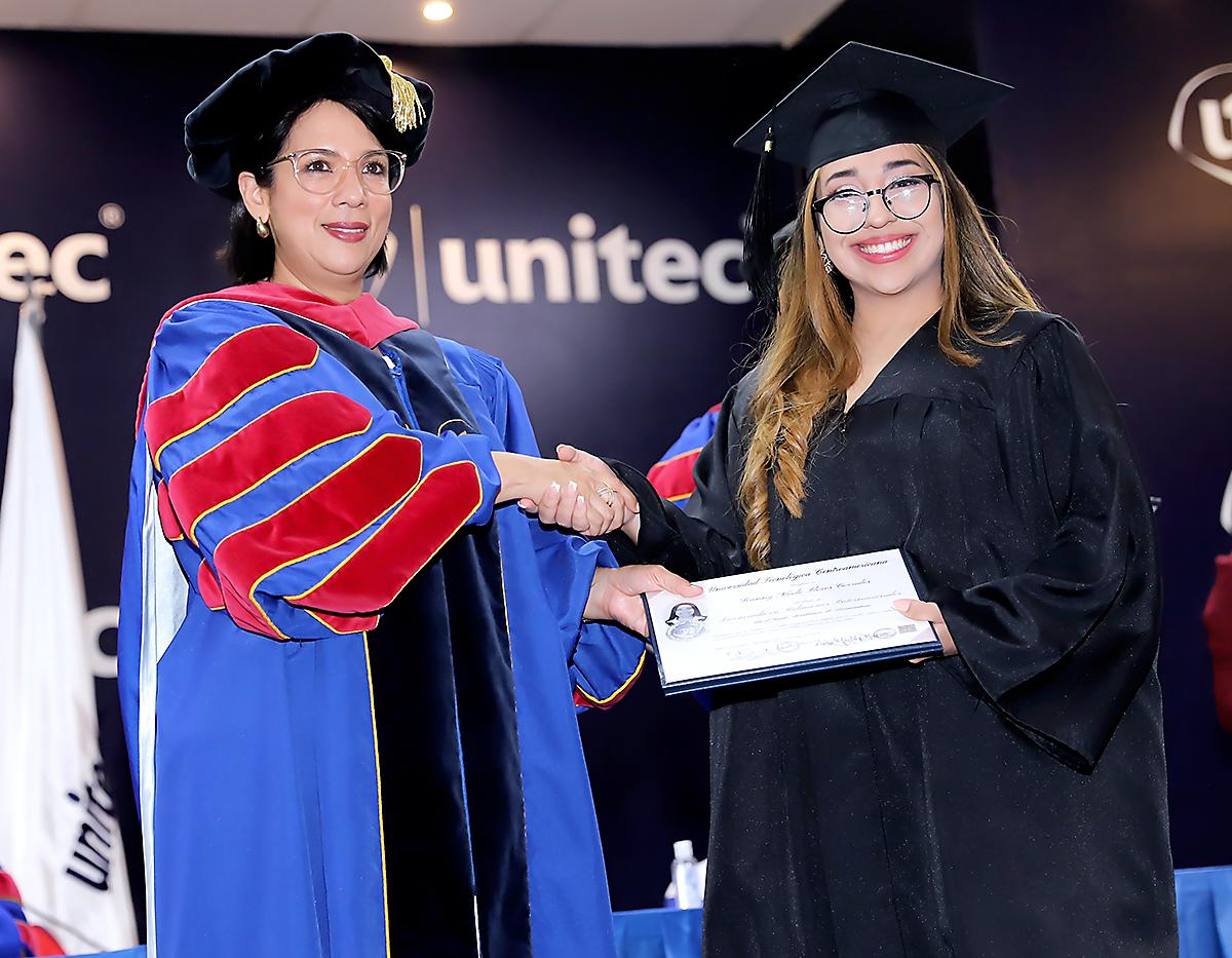 Graduaciones de Pregrado UNITEC TGU 2024