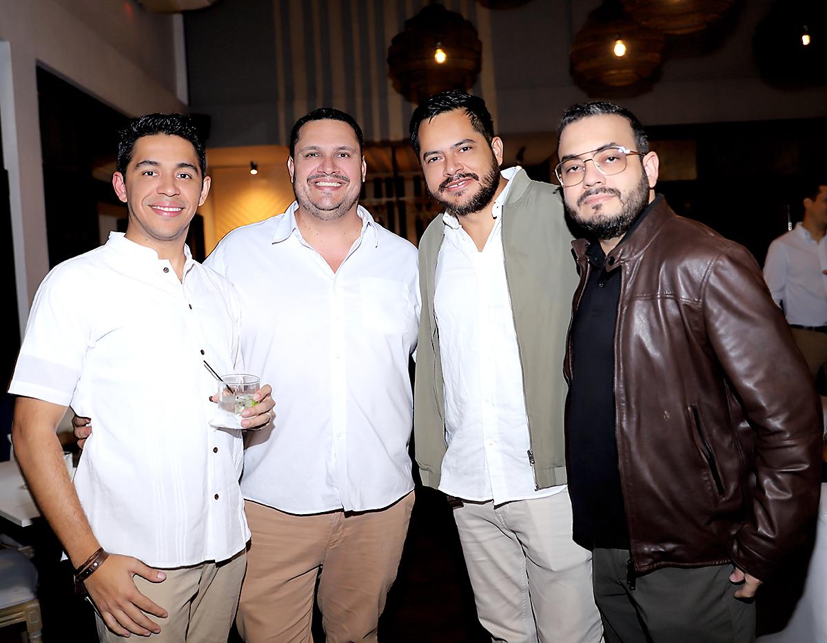 Oscar Paz, Luis Moya, Olman Romero y José Mario Oliva