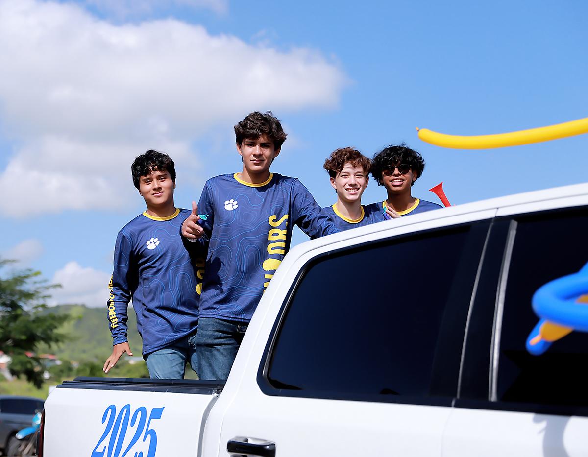 Senior Entrance 2025 de la International School of Tegucigalpa