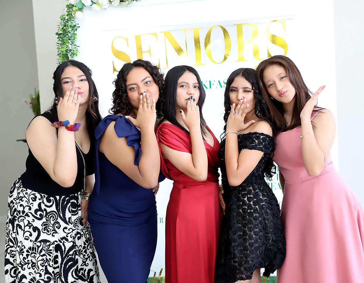 Senior Brunch 2026 de Mayan School Senior Brunch 2026 de Mayan School