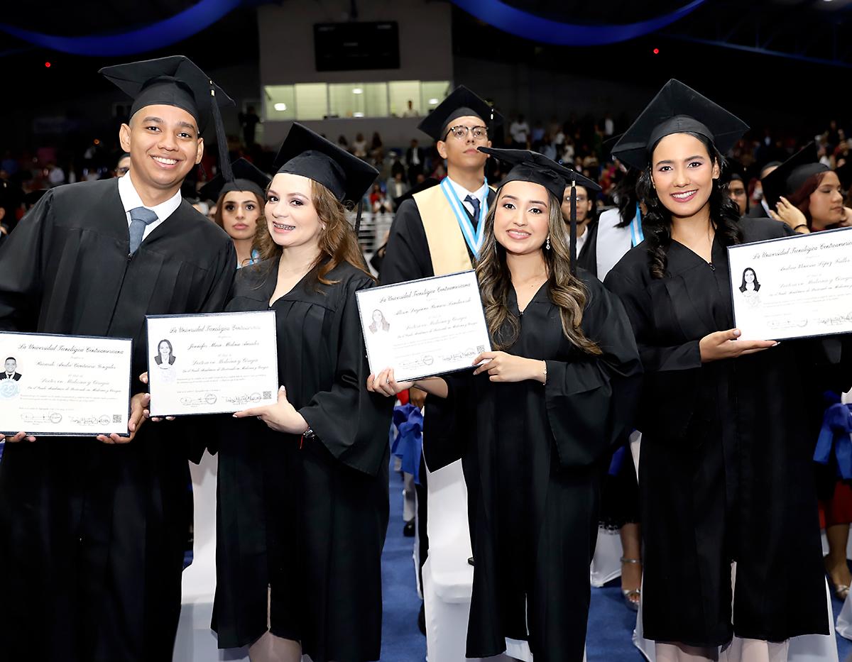 Graduaciones de Pregrado de UNITEC TGU 2025
