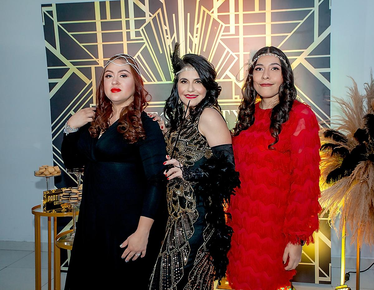 Karla Lenchoni, Claudia Kattan-Jordán y Wendy Díaz.