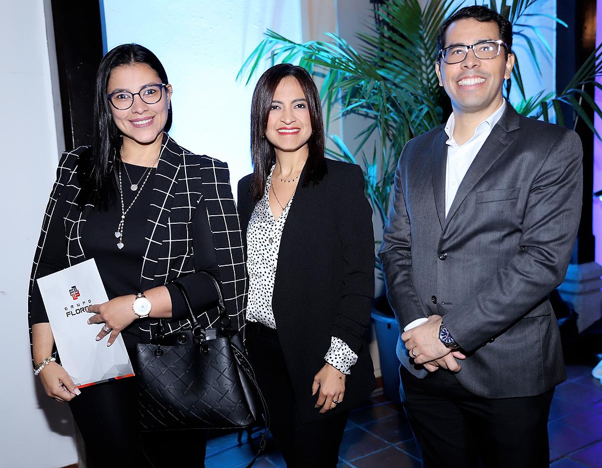 Laura López, Isis Sierra y Wilfredo Morazán.