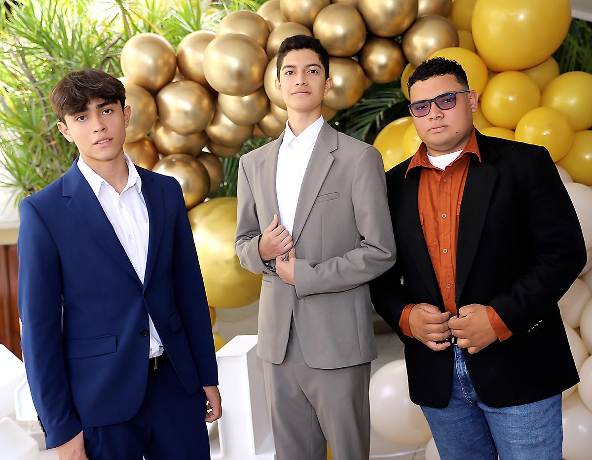 André Hernández, Leonel Motiño y Robert Ramos.