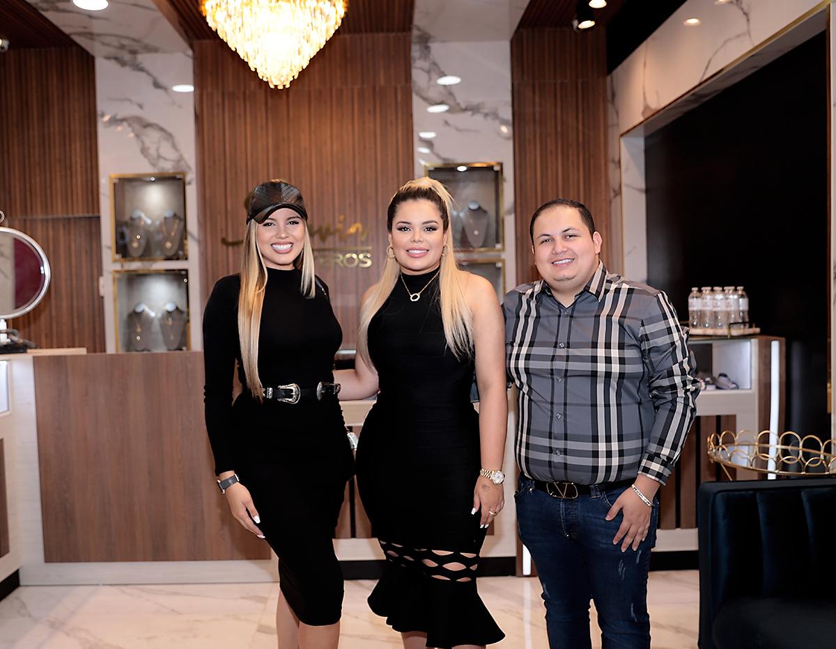 Vanessa Villars, Sol Sosa y Darvin Lagos