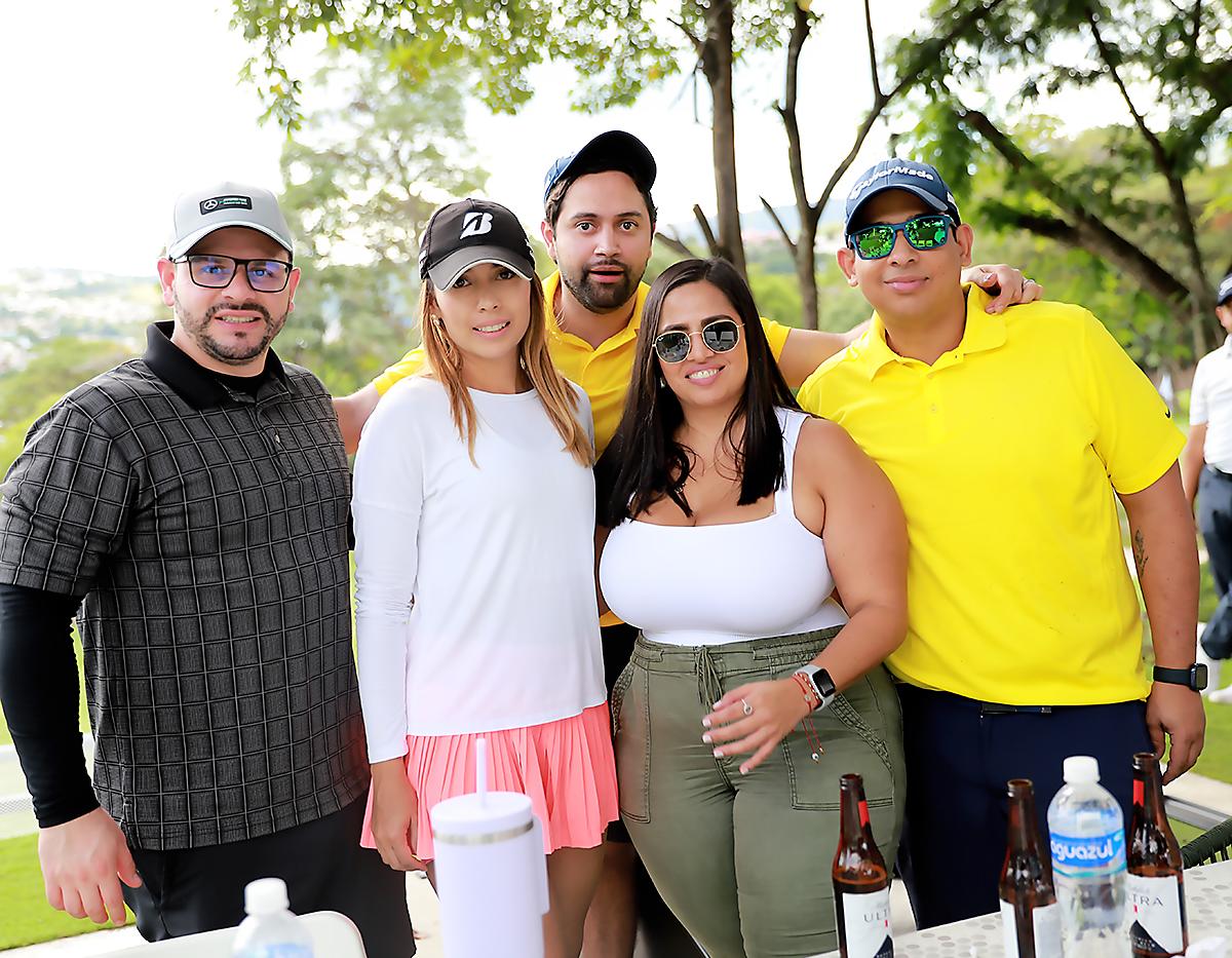 Erick Berlios, Catalina, Víctor Martinez, Carlos Robles