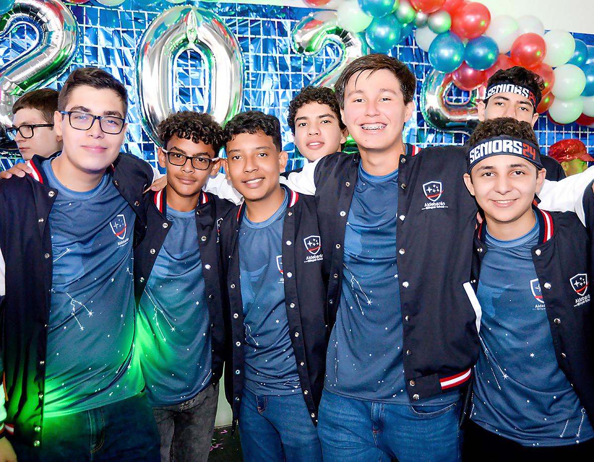 Omar Meza, Eldin Chinchilla, Nelson Morales, Cristian Cáceres, Gerson Velázquez y Juan Millares.