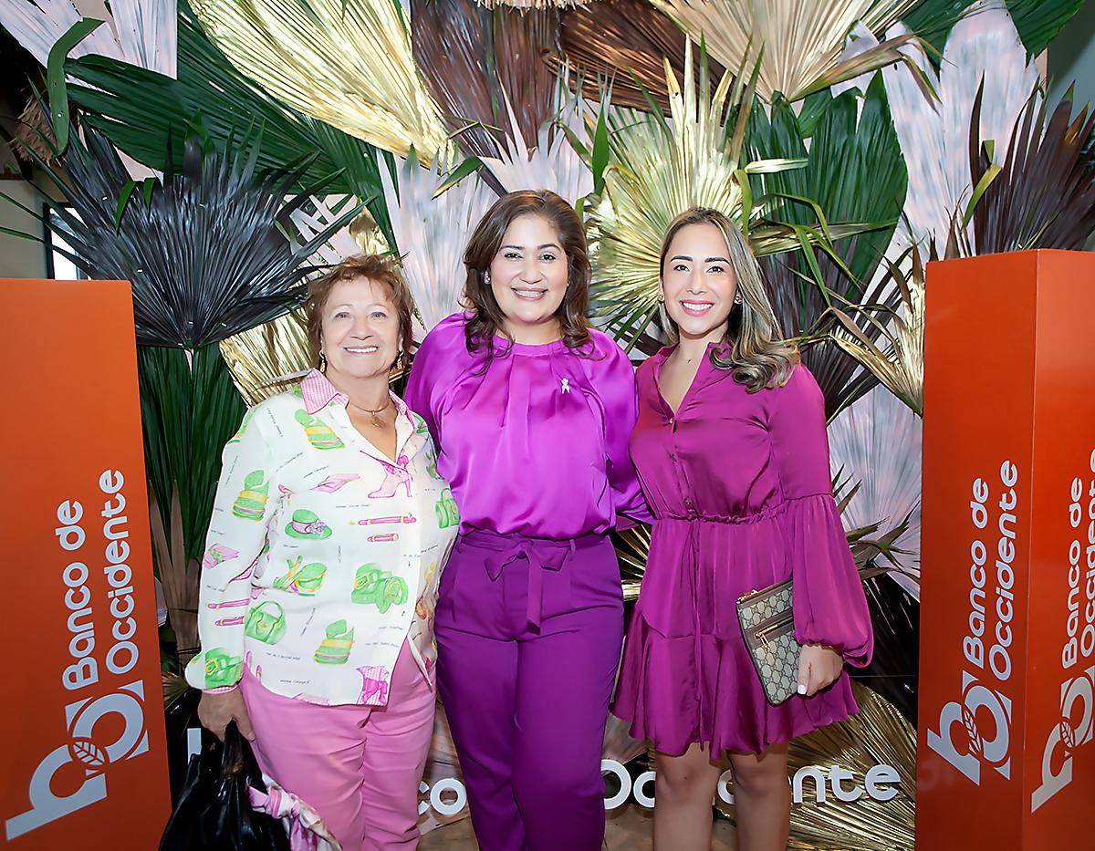 Gemma Racciatti, Isabel de Díaz y Diana Pineda.