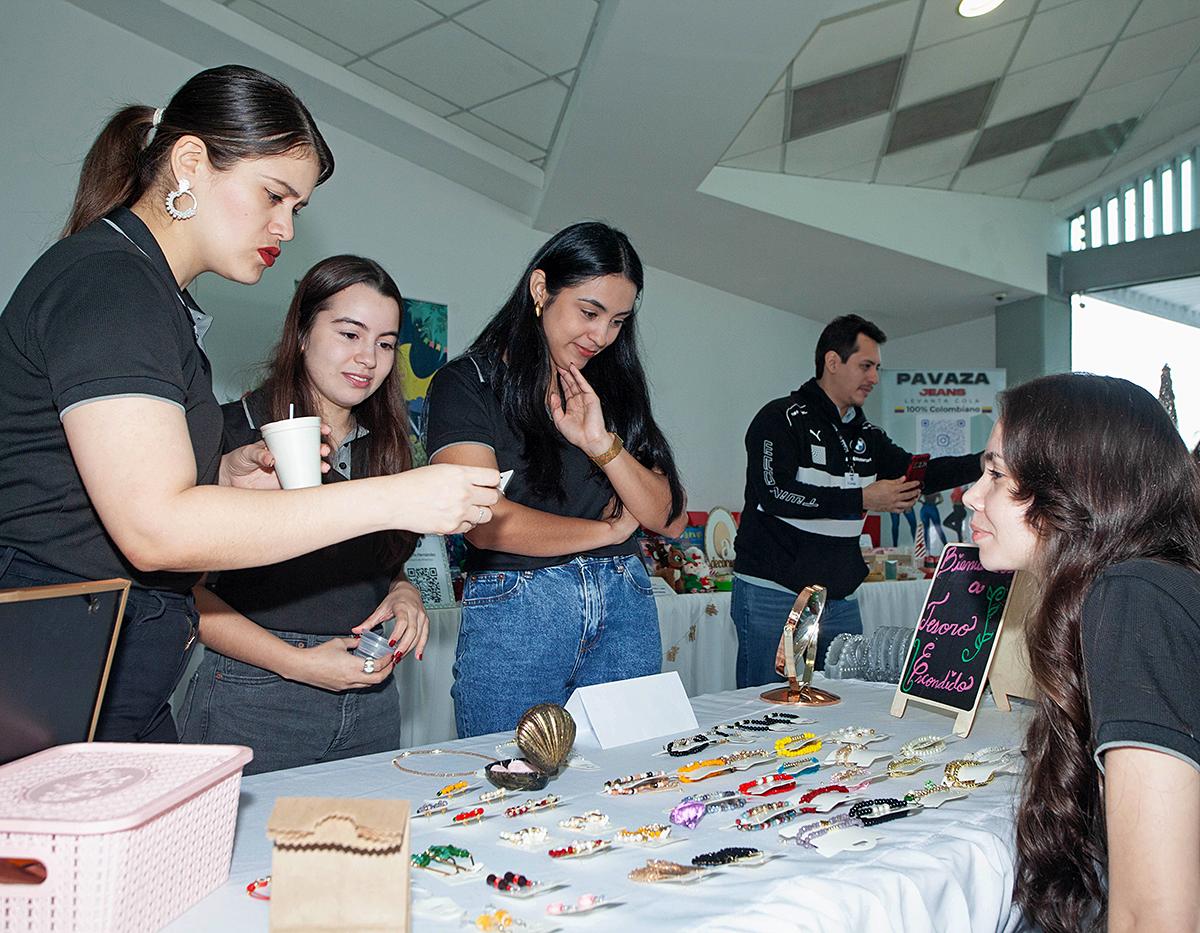 Grupo Flores presenta Bazar “Creciendo Juntos” en San Pedro Sula