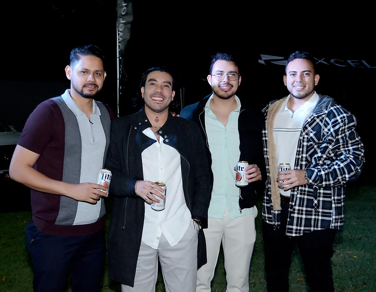 Christian Oviedo, Glen López, Eduardo Idiáquez y Marco Idiáquez.