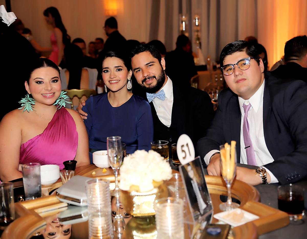Los invitados a la prom night de la Escuela Americana de Tegucigalpa