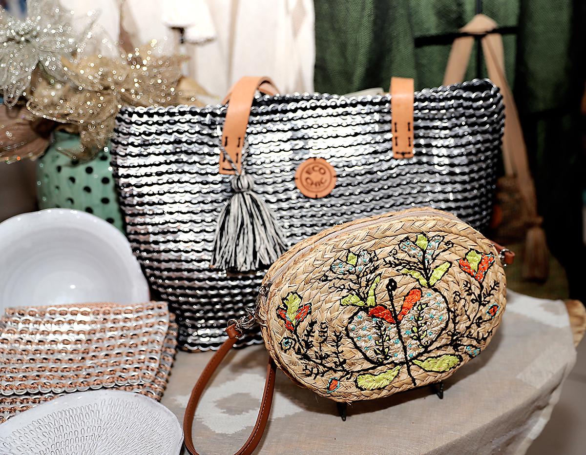 Bolsos de @invitrohonduras 