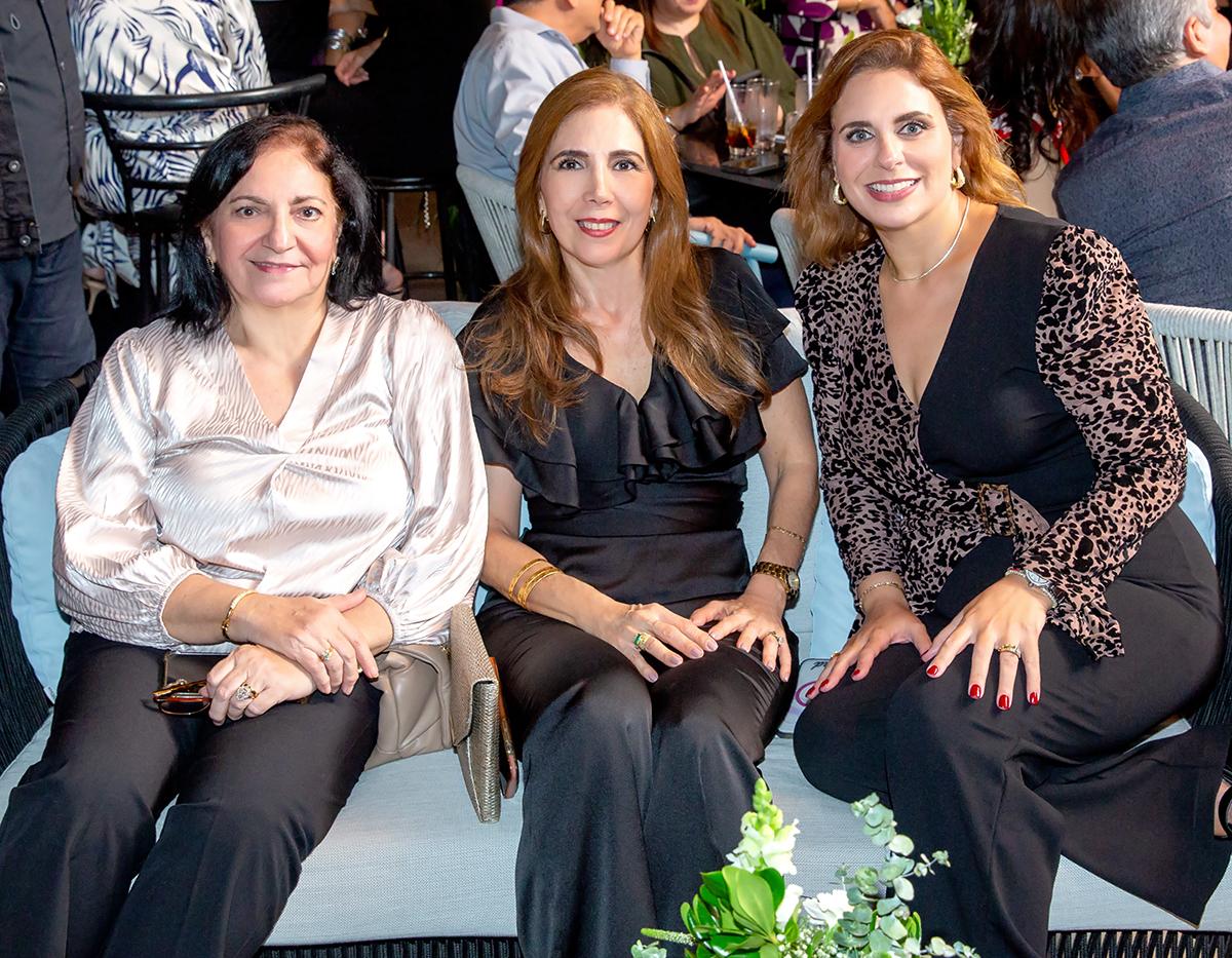 Fiesta por los 50 años de José Boadla