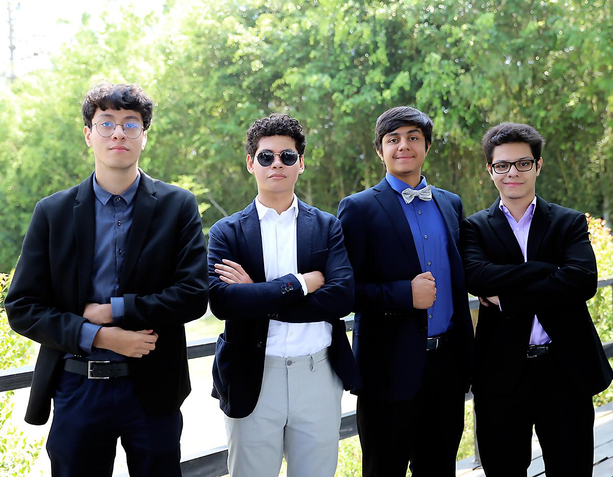 Mathew Domínguez, Elías López, Jose Ordóñez y Carlos Pineda
