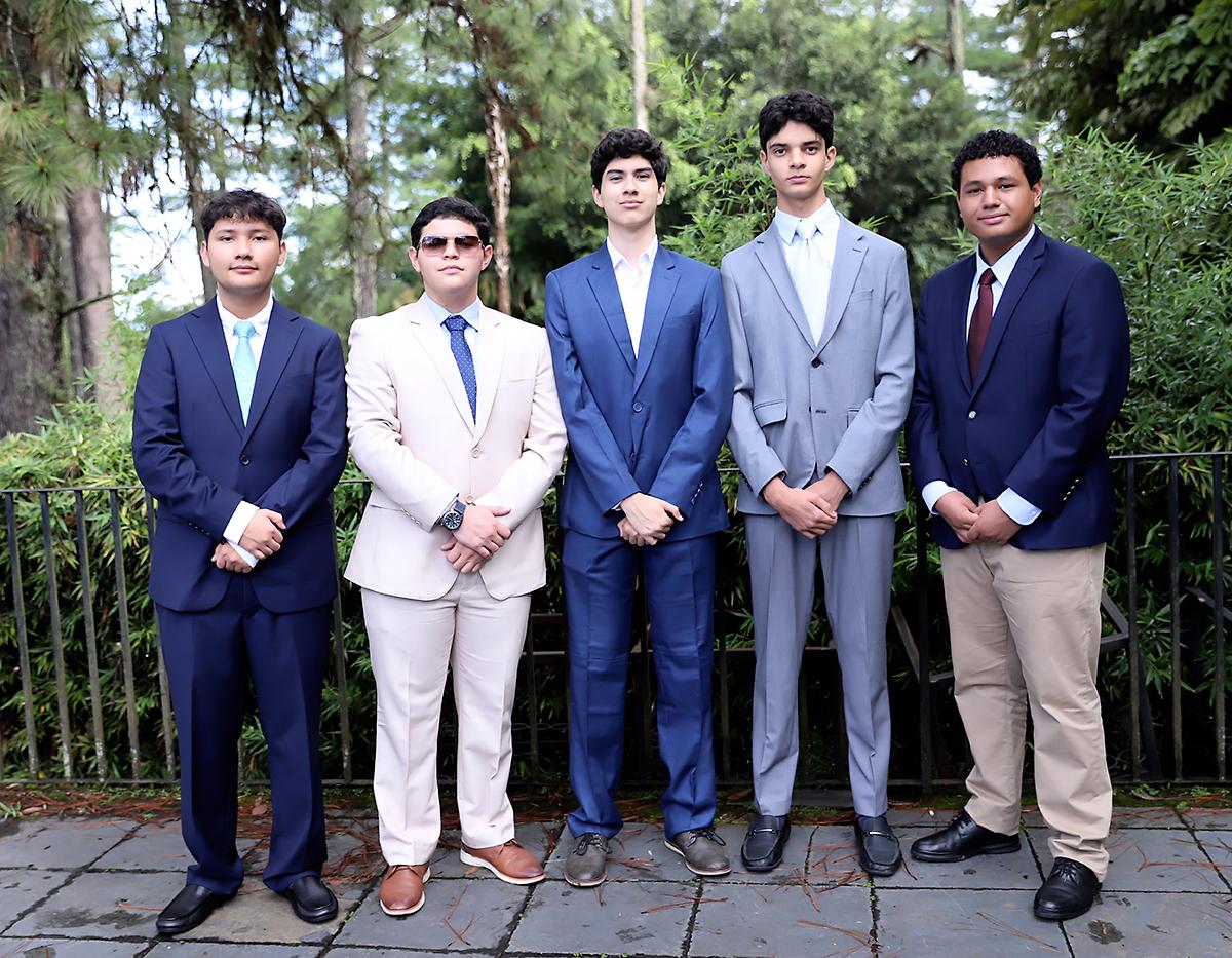 Juan Carranza, José Ochoa, Mario Ramírez, Daniel Herrera y Alejandro Banegas. Juan Carranza, José Ochoa, Mario Ramírez, Daniel Herrera y Alejandro Banegas.