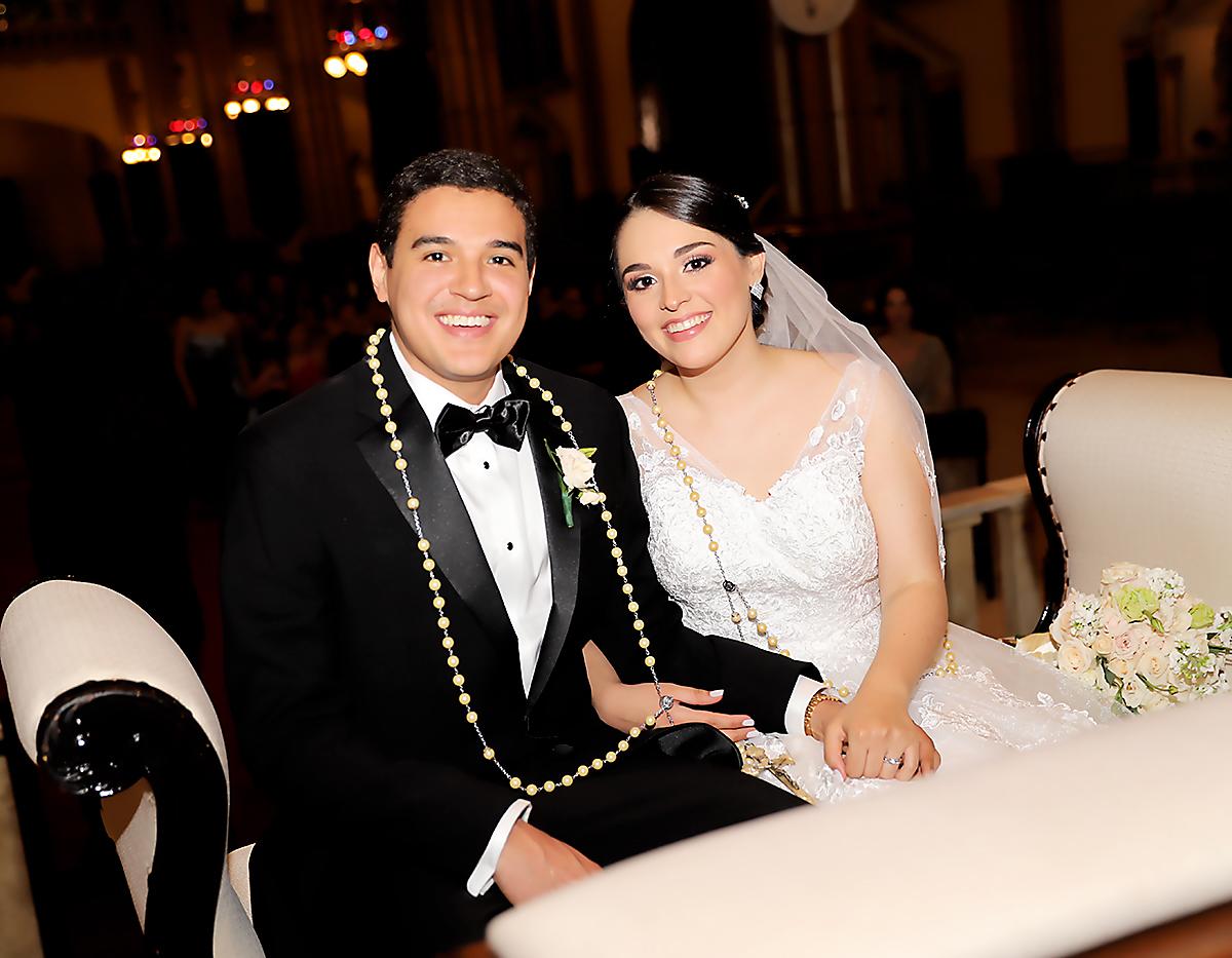 Así fue la boda eclesiástica de Miguel Mejía y Sofía Buck