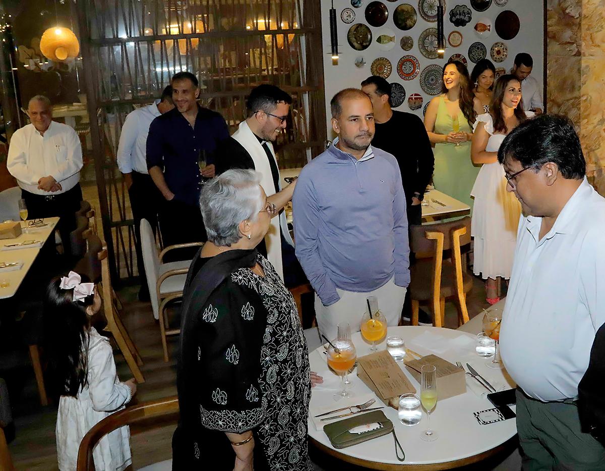 Reapertura de Hasta La Pasta Italian Bistro