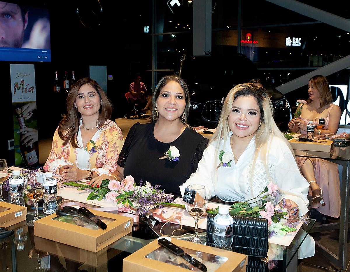 Claudia Interiano, Joana Boadla y Nineth Sosa.
