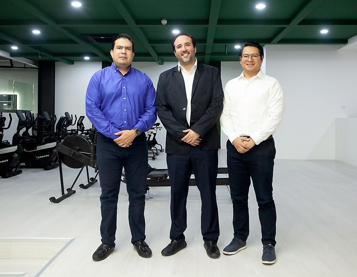 Noé Alvarado, Gustavo Arias y Alex Gonzales.