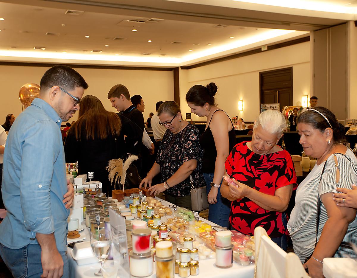 ConectaFest presenta “Un brindis por Mamá”