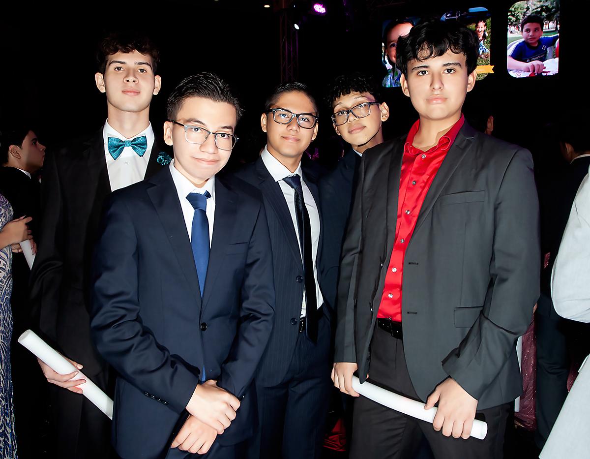 Fiesta de la prom 2024 de Kiddy Kat &amp; Morazzanni
