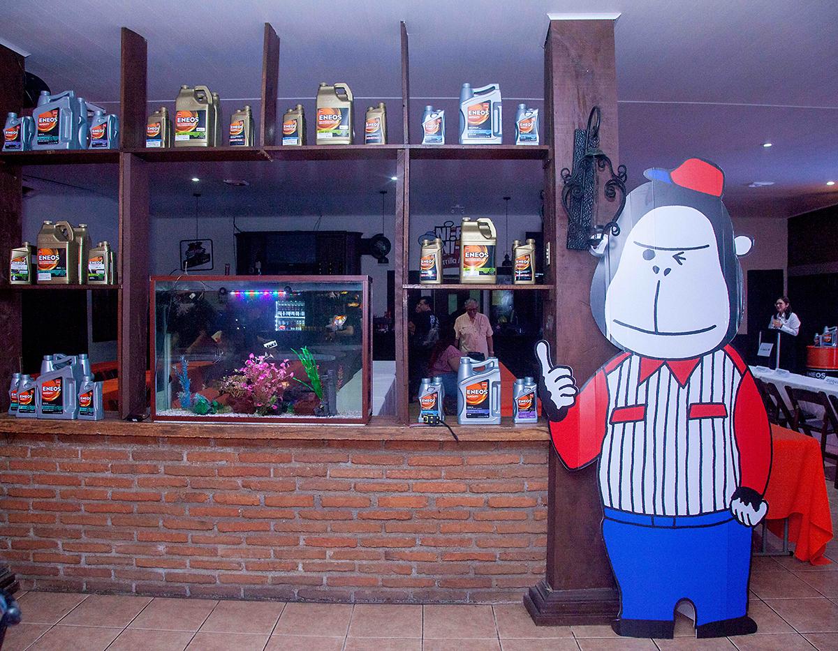 Grupo Flores presenta ENEOS