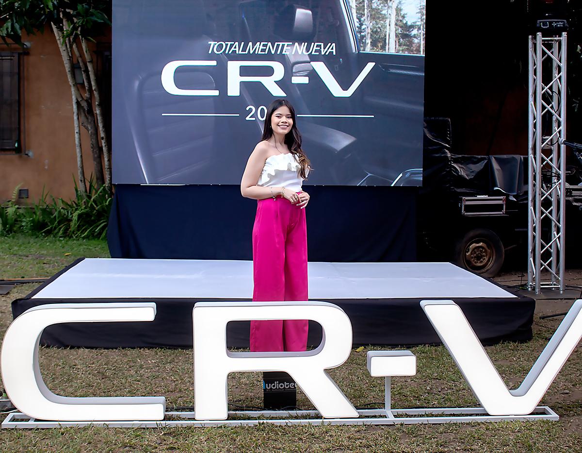 Brenda Alvarado, jefe de mercadeo Honda.