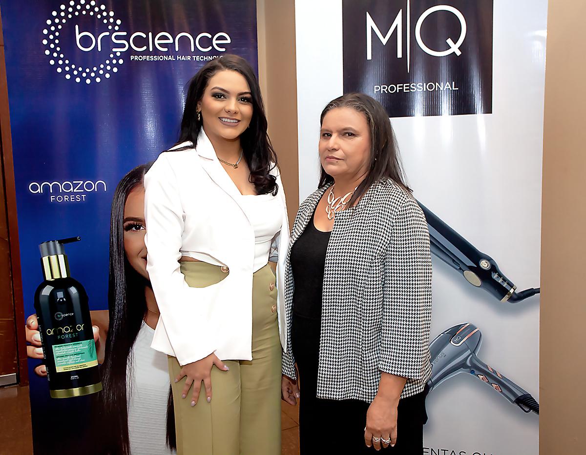 Laura Izaguirre y Blanca Sosa, propietarias de Inversiones Monterrosa.