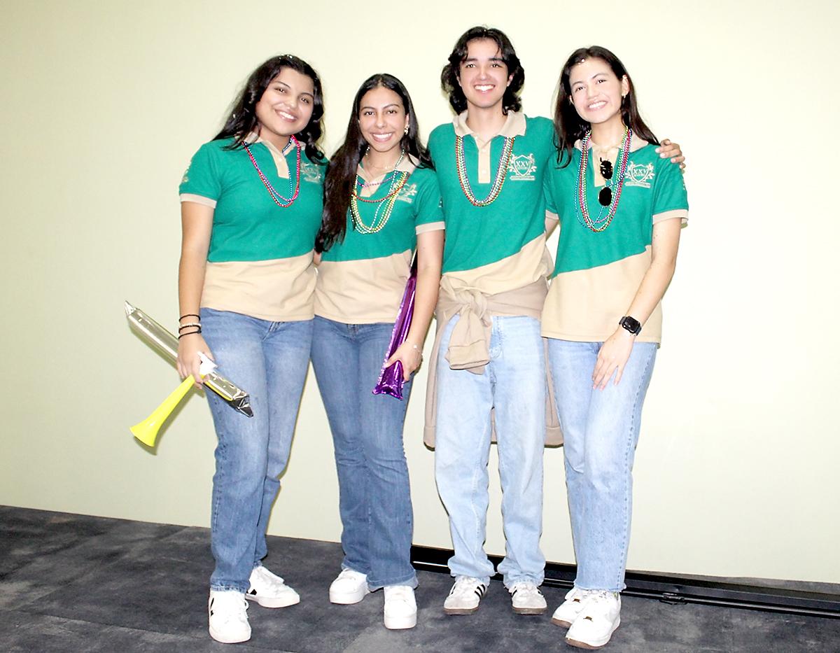 Senior Entrance de la Academia Los Pinares 2025
